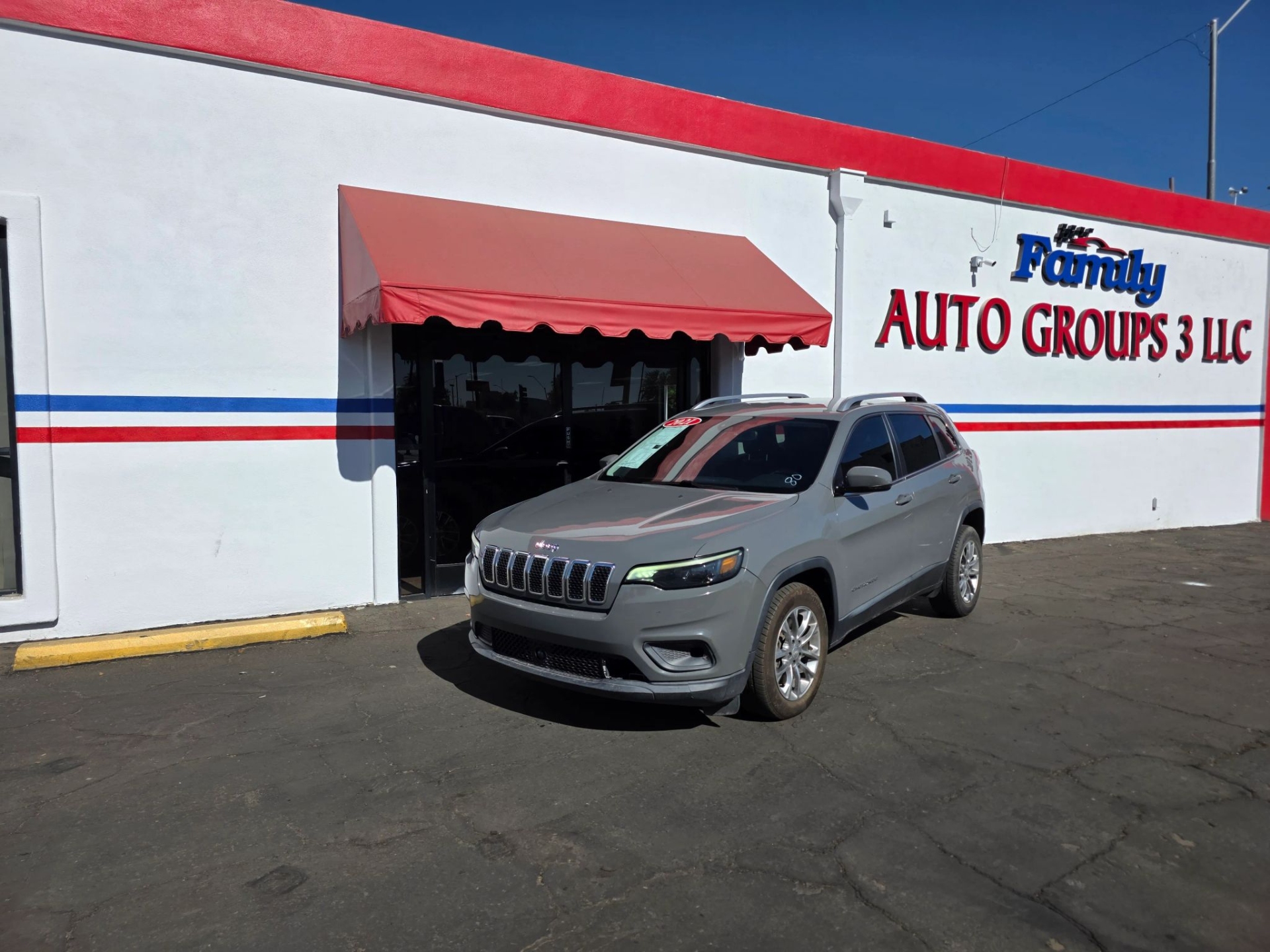 2021 Jeep Cherokee Latitude Plus - Photo 25