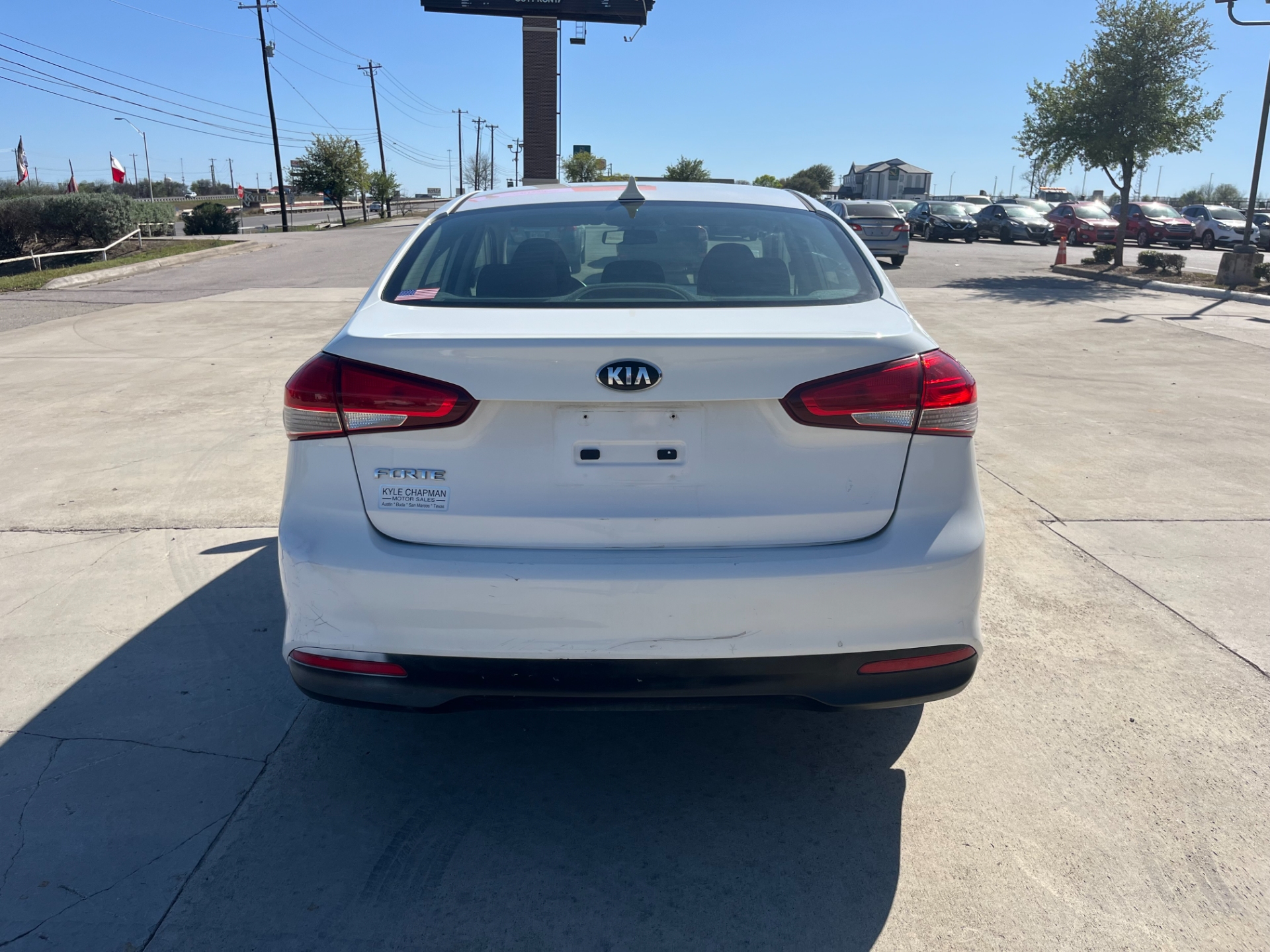 2018 Kia FORTE LX - Photo 4