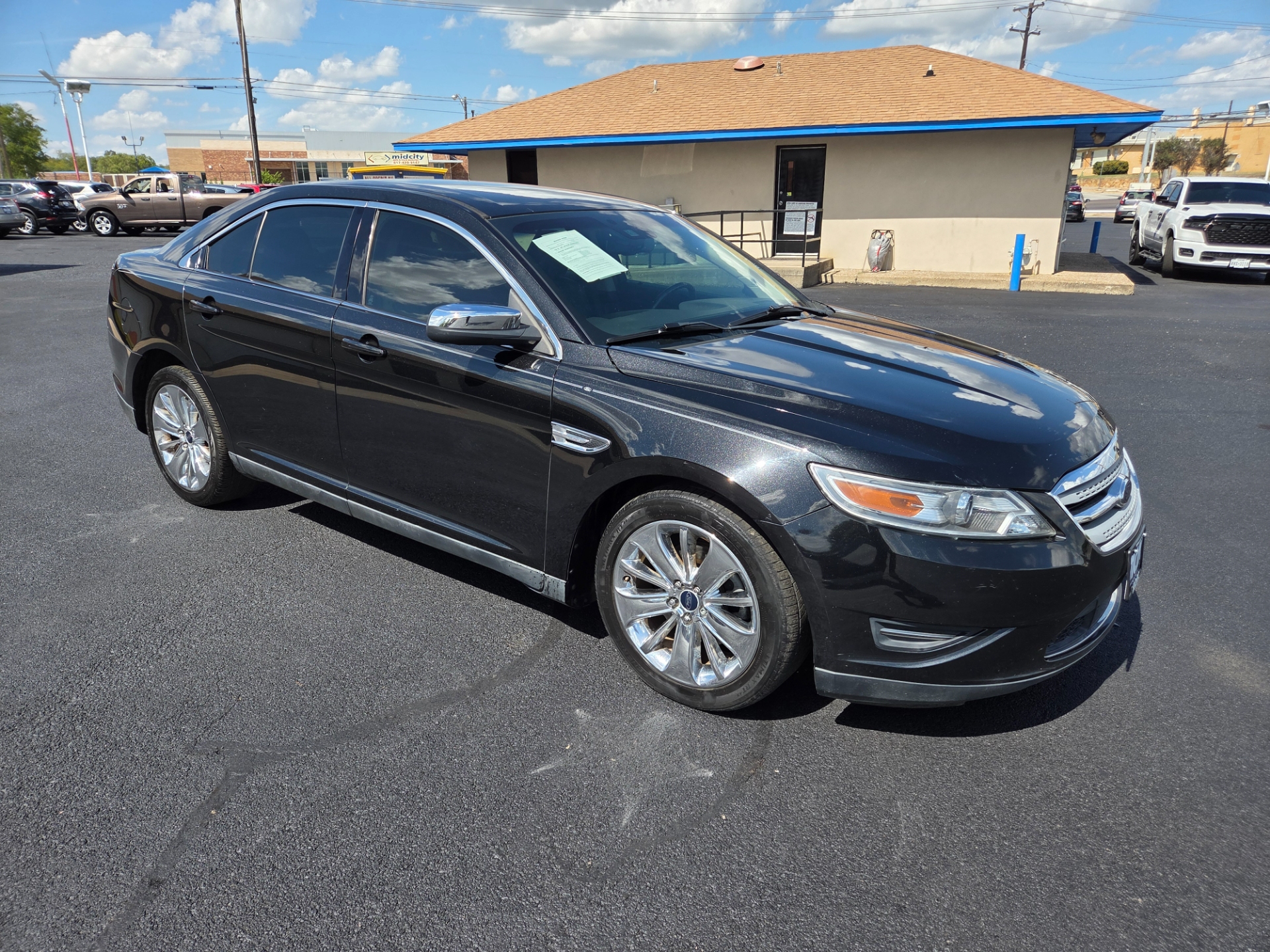 2011 Ford Taurus