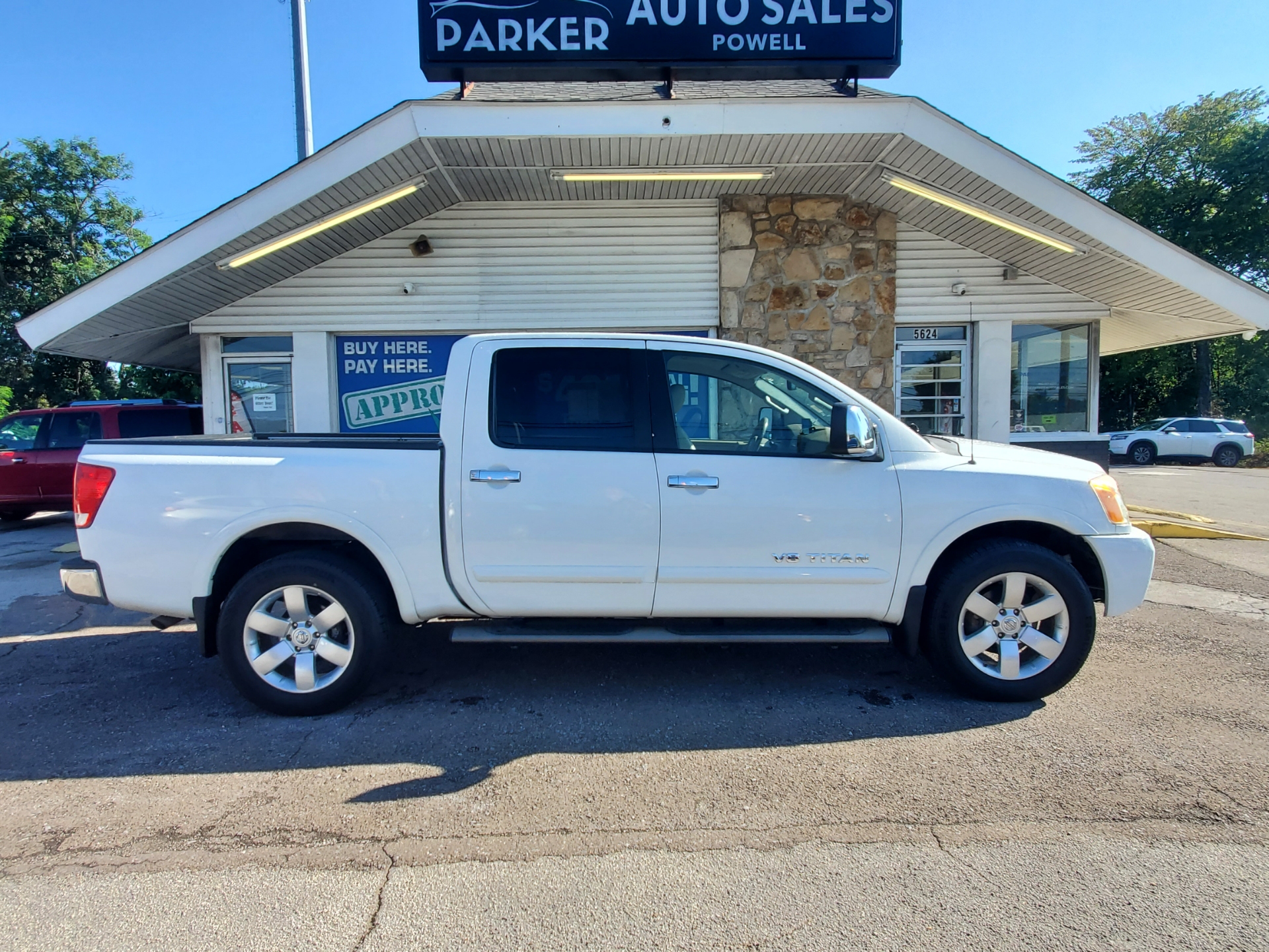 2012 Nissan Titan SL - Photo 8