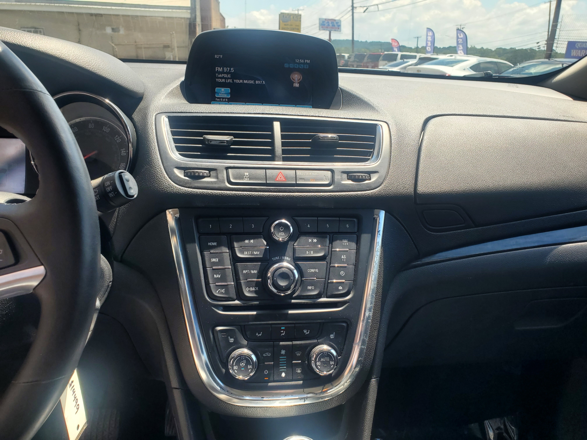 Photo 14