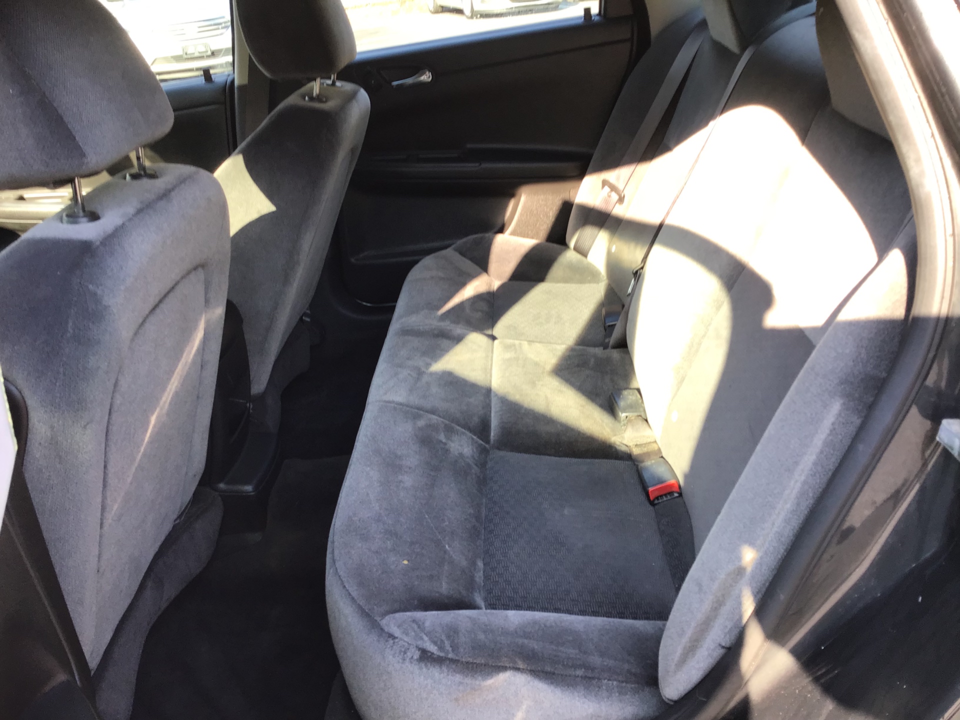 2015 Chevrolet Impala Limited 1FL - Photo 10