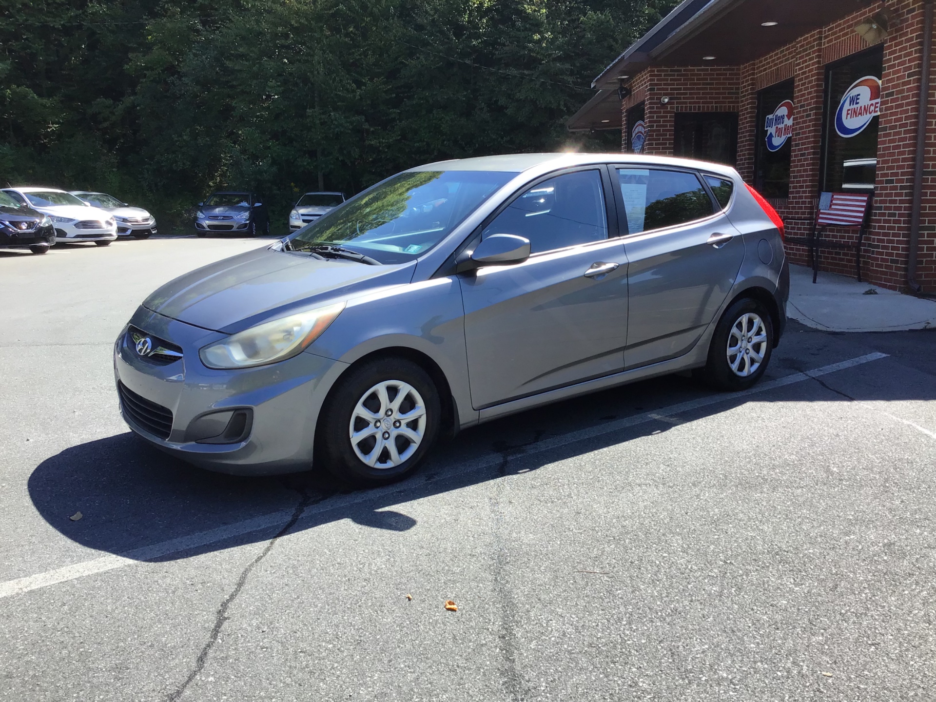 2014 Hyundai Accent GS - Photo 2