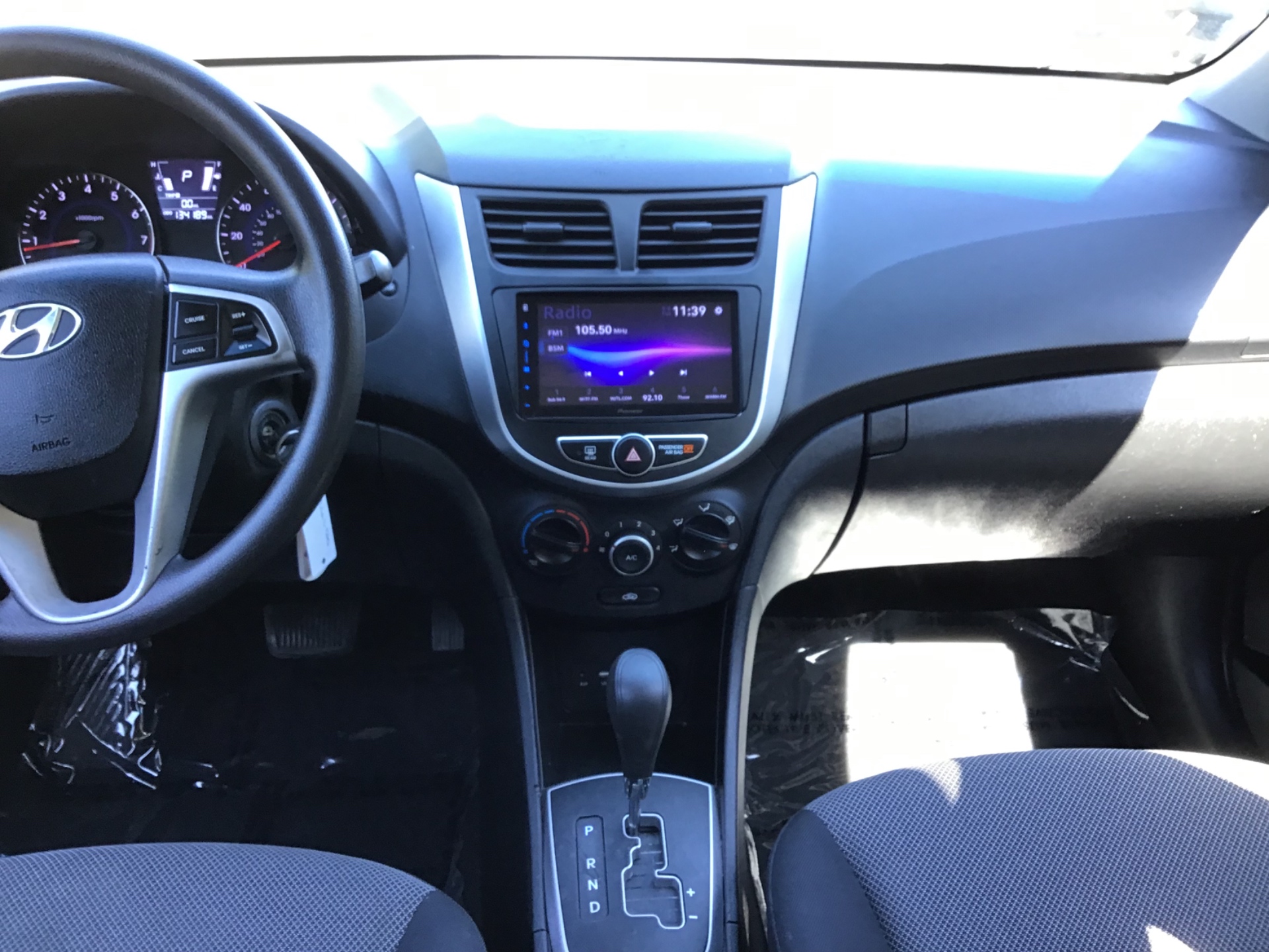 2014 Hyundai Accent GS - Photo 14