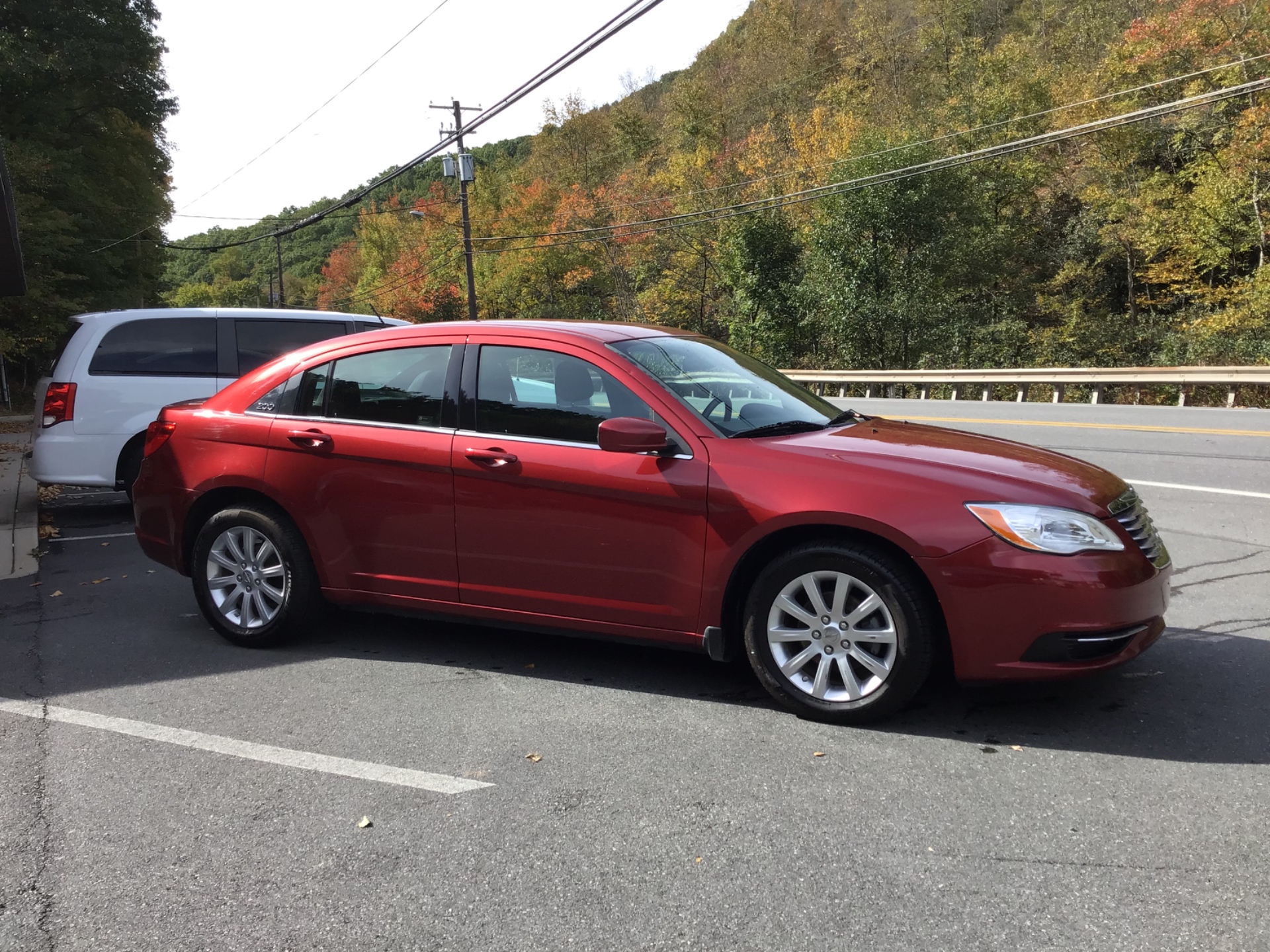 2013 Chrysler 200 Touring - Photo 6